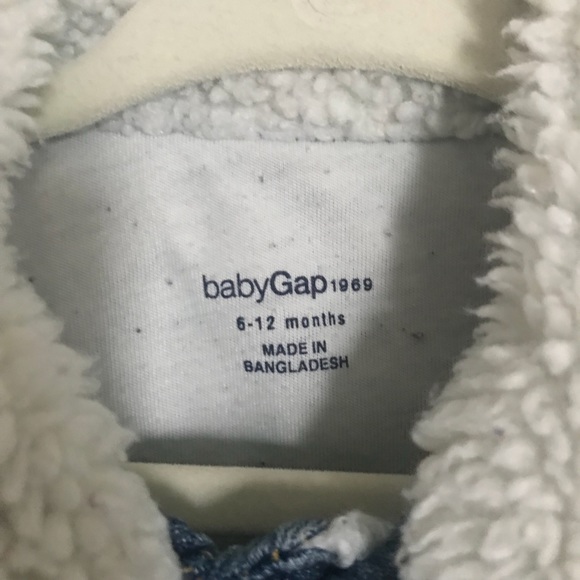 Gap Jean Jacket - Picture 3 of 4